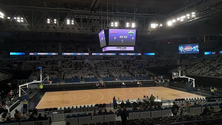 破三 战袍亮相！2026南昌马拉松预报名火热进行中（封面配图）